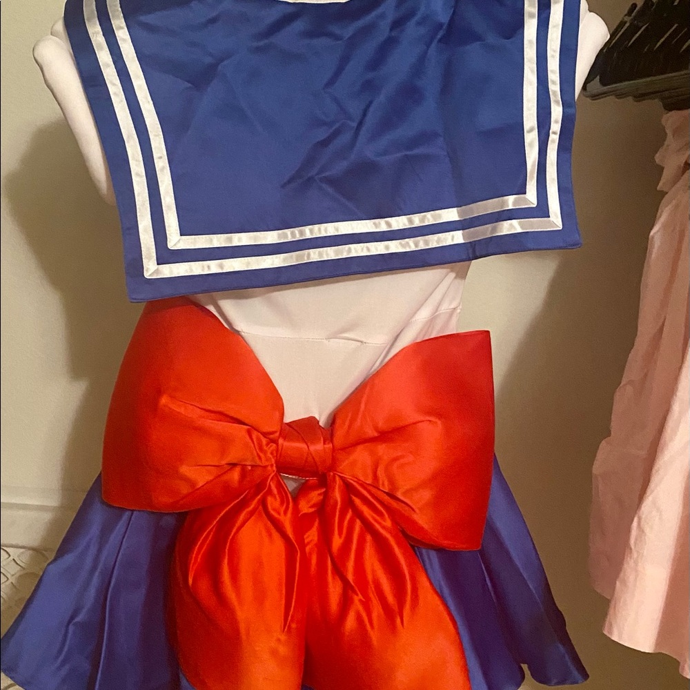 Sailor moon costume, size small